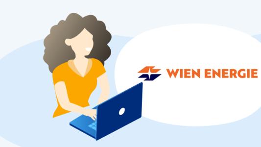 Frau mit gelbem T-Shirt sitzt am Laptop und Wien Energie Logo daneben
